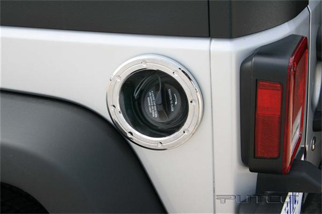 Putco 400939  Fuel Door Cover