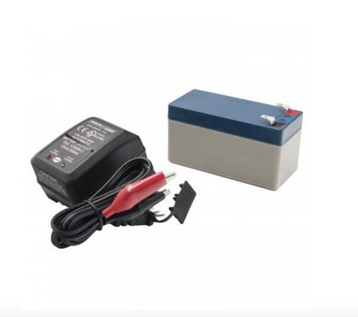 AutoMeter 9217 Extreme Environment Battery Charger
