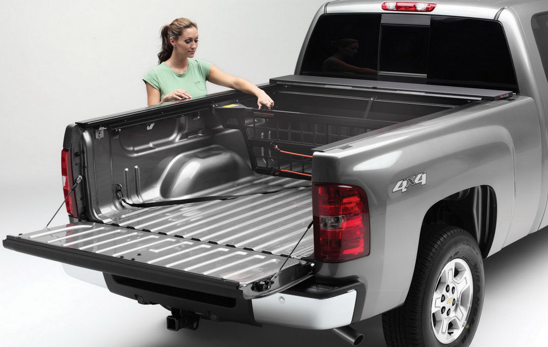 Roll N Lock CM447 Cargo Manager (R) Bed Cargo Divider